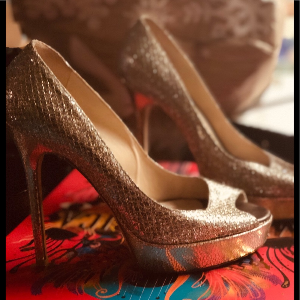 Jimmy Choo Luna 100 👠 6.5 7 gold glitter pumps